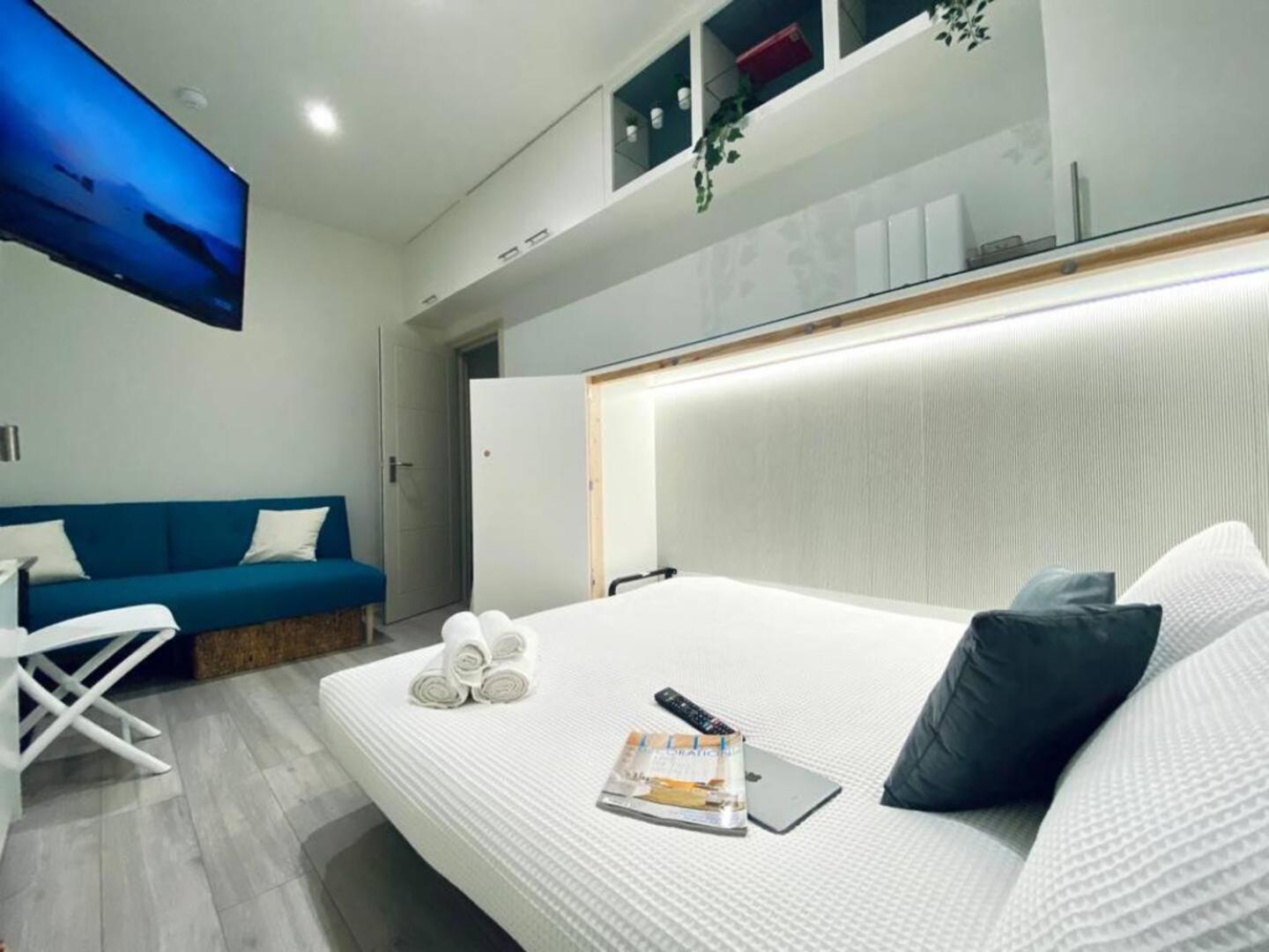 Apt 08 Beachside Beauty Central Studio Steps From Cafes Brighton Екстериор снимка